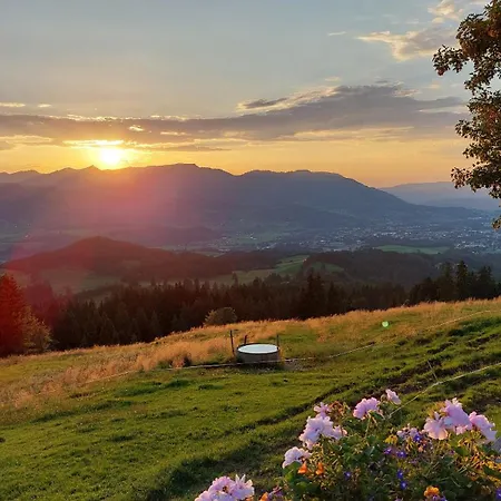 Alpenvogel Apartment *